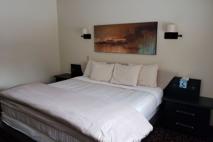 Room 64 of 206