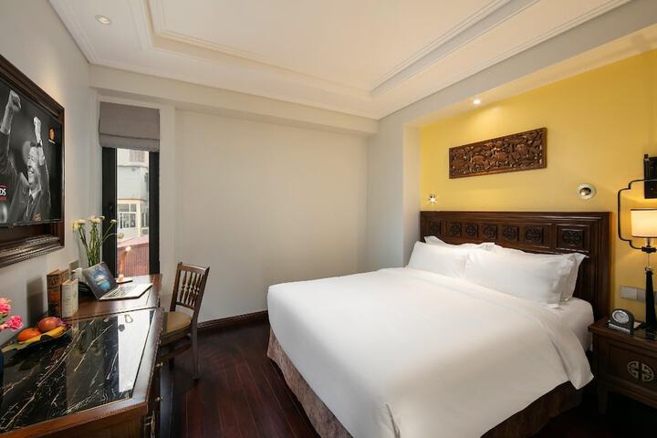 Room 35 of 133