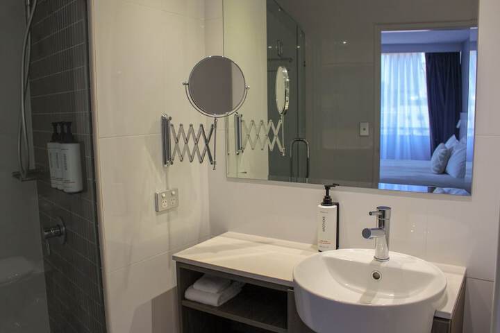 Room 62 of 150