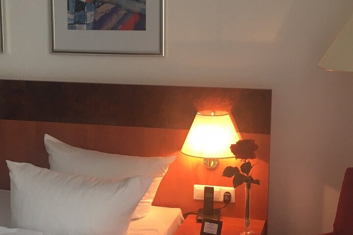 Room 9 of 54