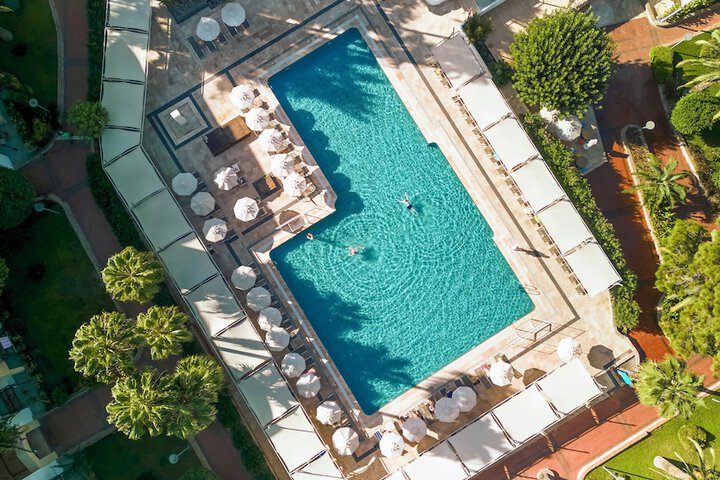 Pool 60 of 155