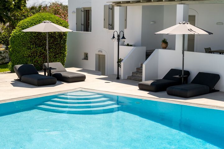 Pool 134 of 164
