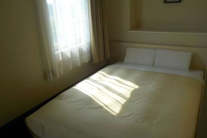 Room 14 of 51