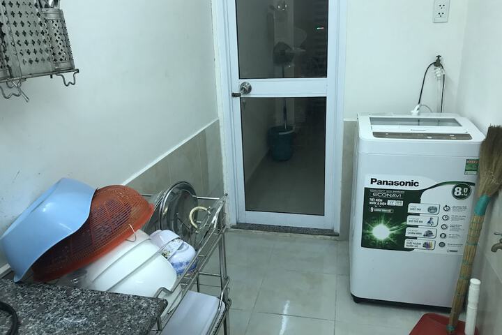Room 10 of 14