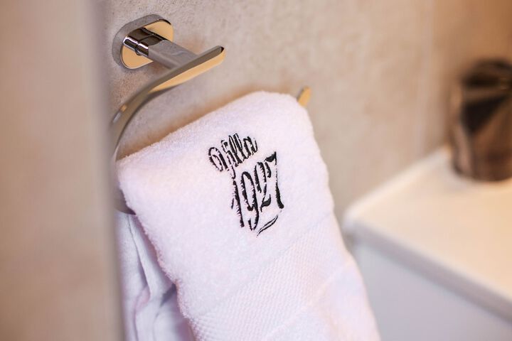 Room 78 of 102