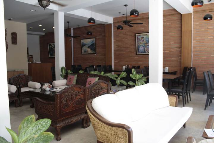 Hotel Interior 9 of 38