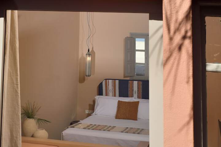 Room 17 of 282