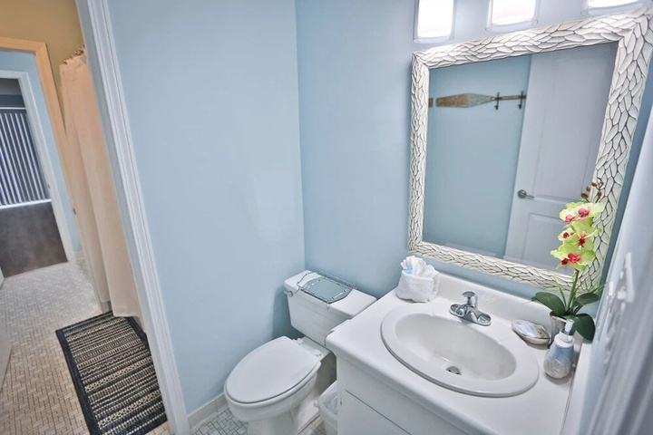 Room 7 of 20