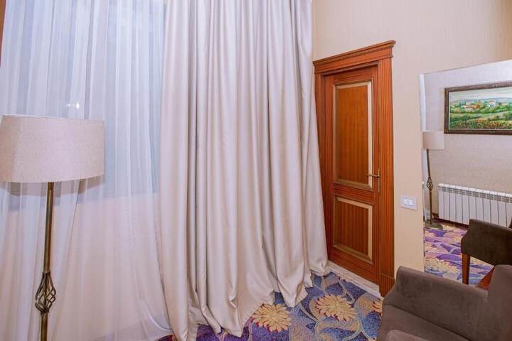 Room 20 of 46