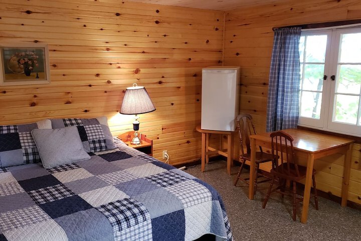 Room 69 of 215