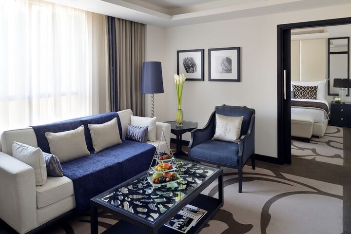 Room 44 of 158