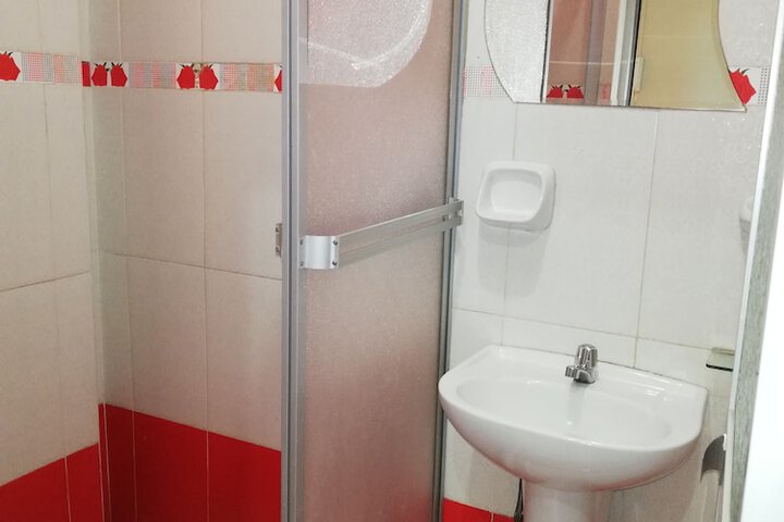Room 14 of 23
