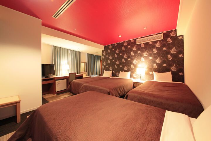 Room 17 of 55