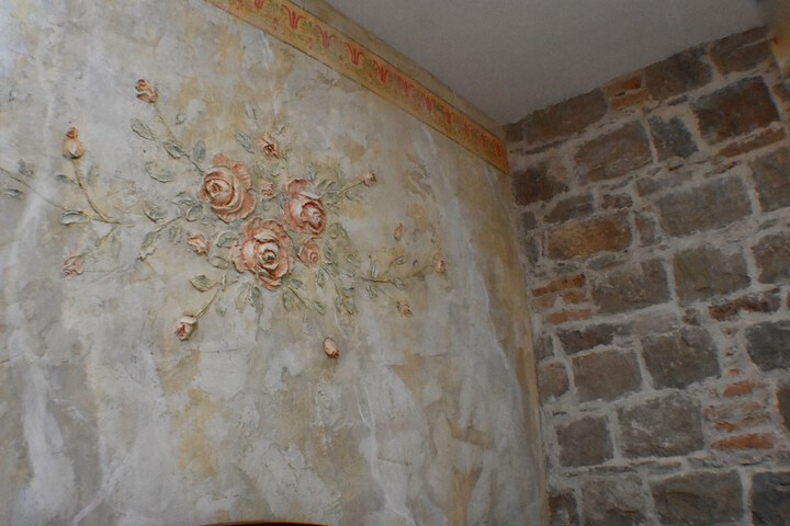 Room 34 of 52