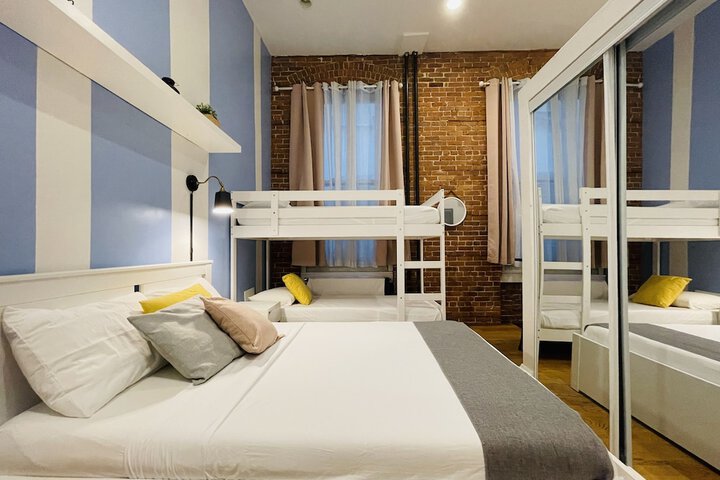 Room 121 of 236