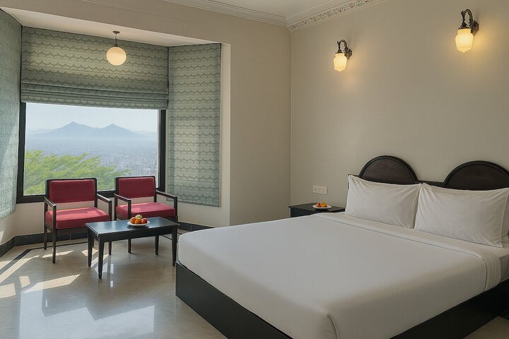 Room 17 of 36
