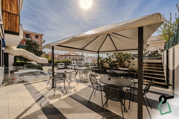 Terrace/Patio 56 of 60