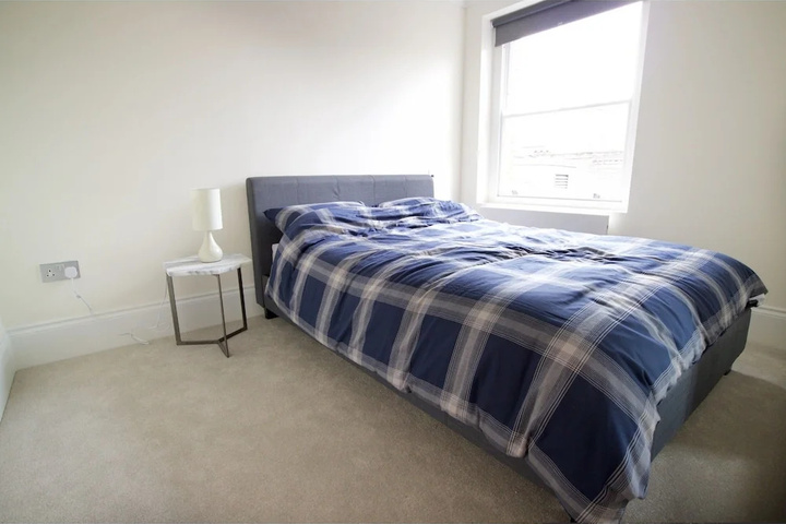 Bedroom Flat in Heart of London