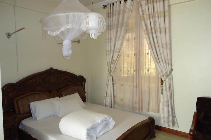 Room 18 of 46