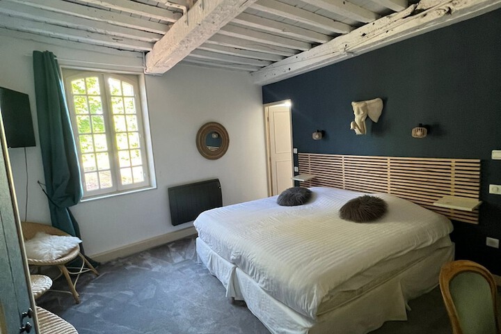 Room 16 of 39