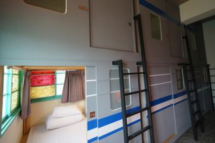 Room 22 of 57
