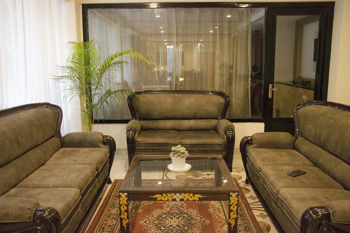 Hotel Interior 10 of 73