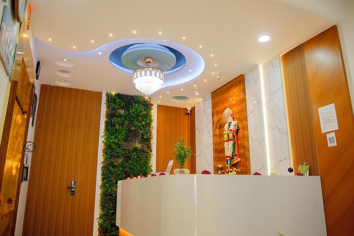 Hotel Interior 10 of 45