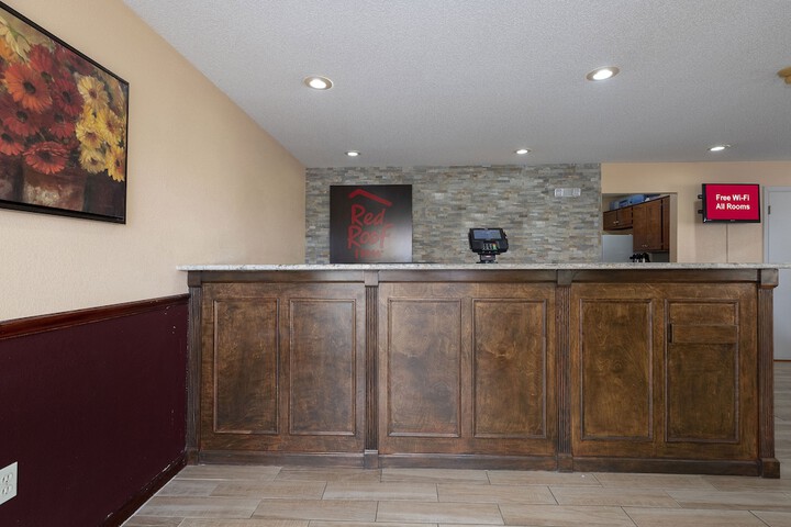 Concierge desk