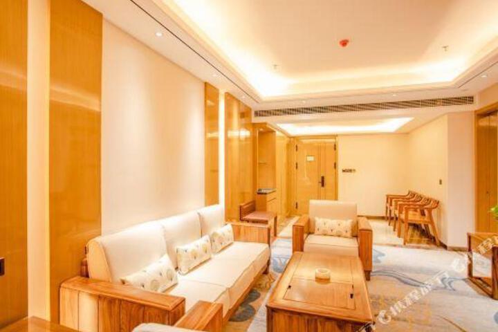 Boya Wenhua Hotel