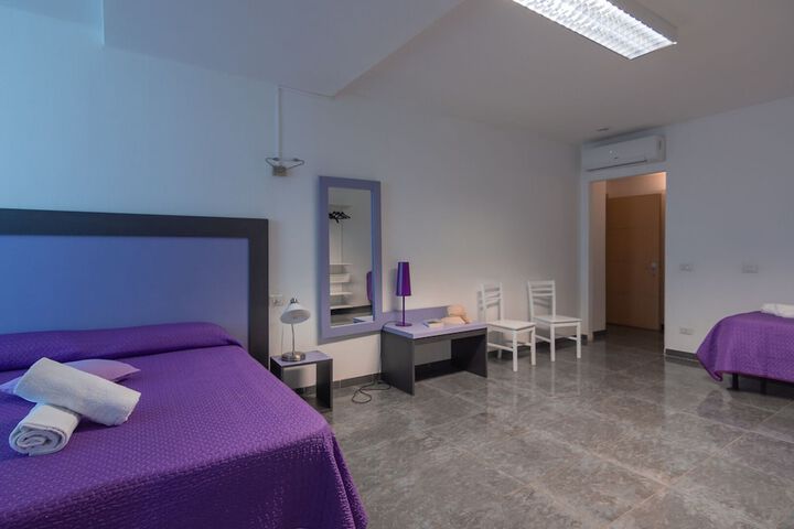 Room 20 of 47