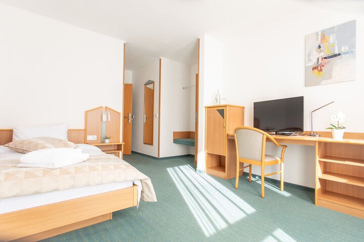 Room 19 of 88