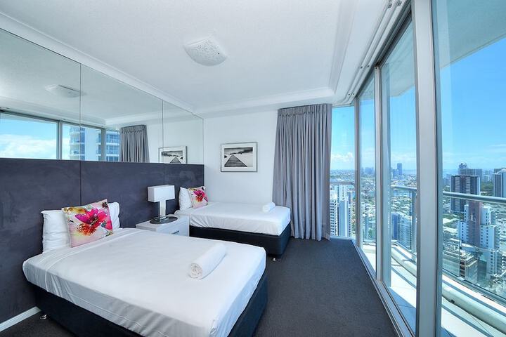 Room 7 of 31