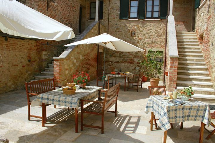 Terrace/Patio 74 of 186