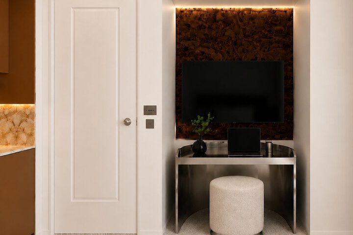 Room 13 of 67