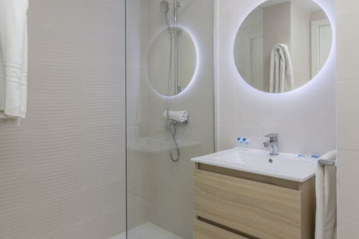 Bathroom Interior Photo