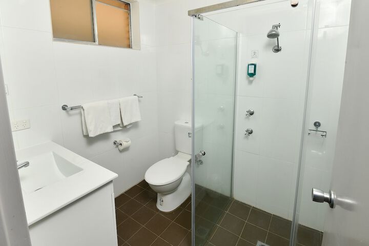 Room 34 of 44