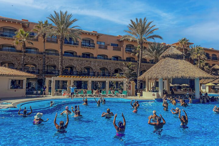 Hotel Pool