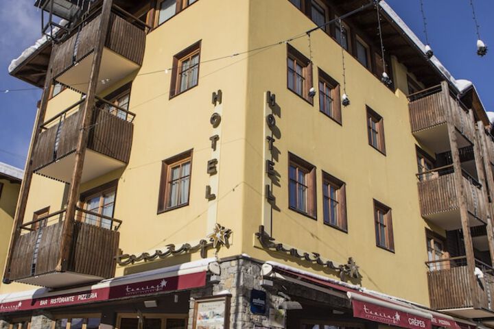 Hotel 77 of 79