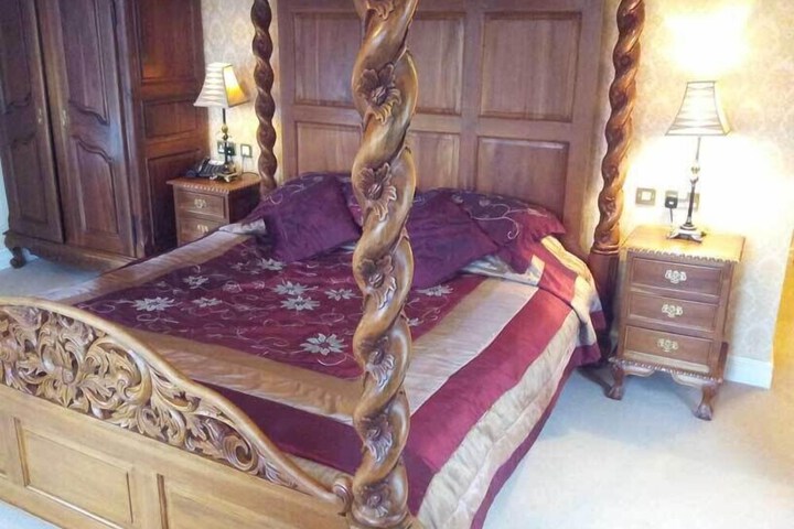 Room 3 of 24