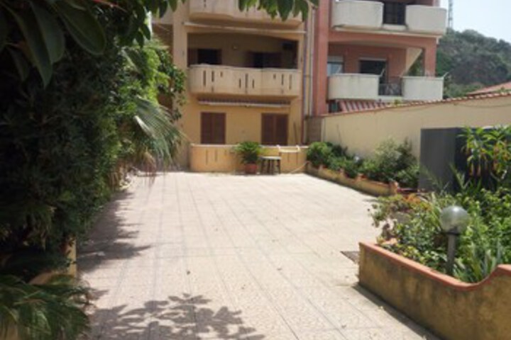 Hotel 6 of 30