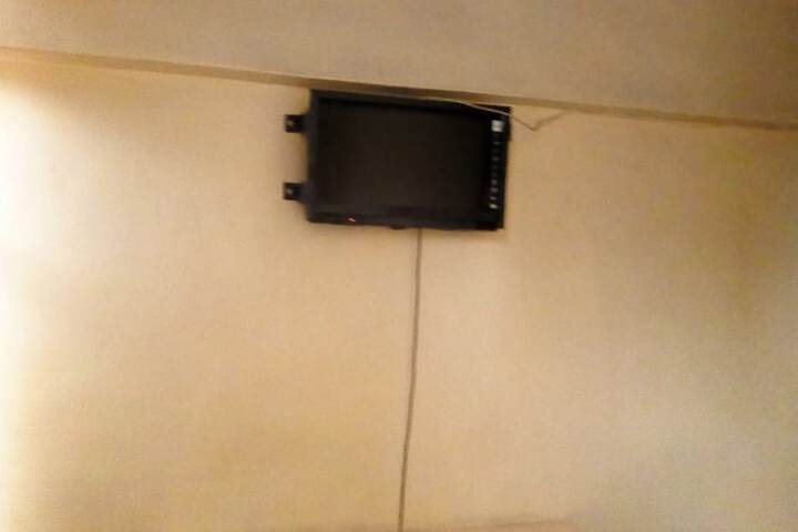 Room 12 of 24