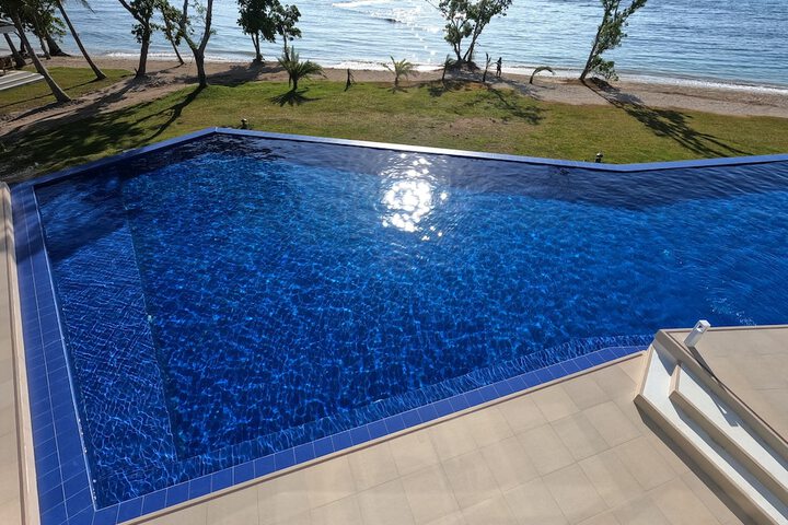 Pool 31 of 51