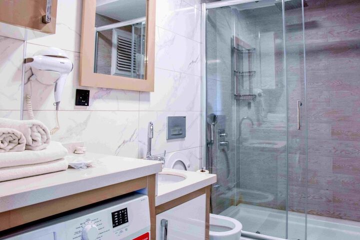 Room 40 of 93