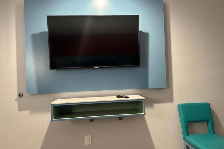 Photo 6