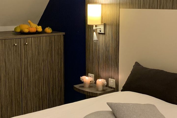 Room 14 of 74