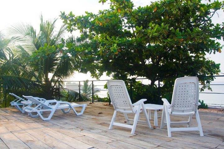 Sundeck 12 of 13