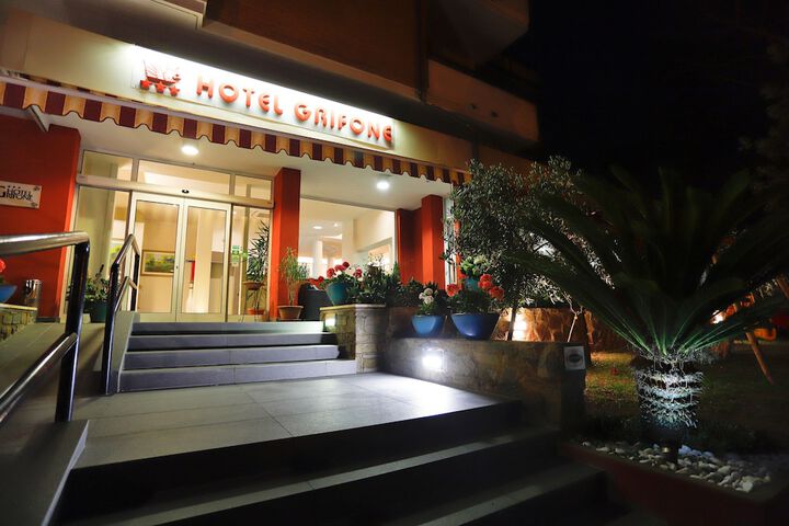 Hotel 41 of 52