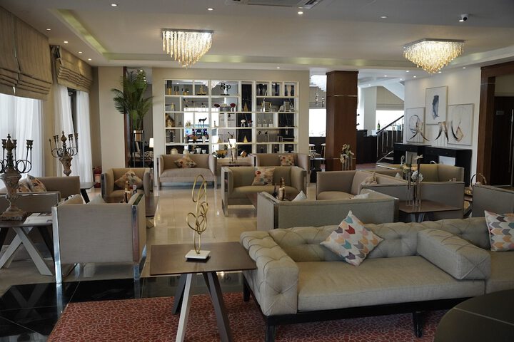 Hotel Interior 13 of 127