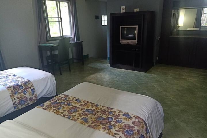 Room 15 of 95