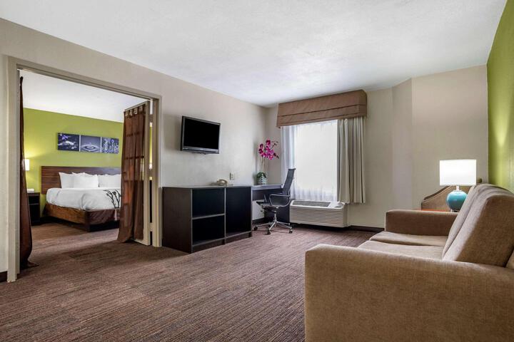 Room 50 of 100